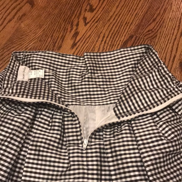 Black gingham skirt - Picture 2 of 4